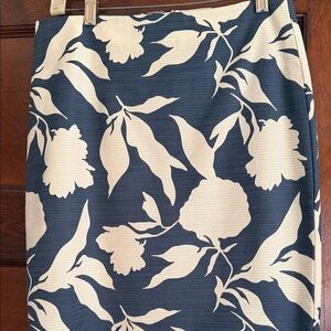 Ann Taylor Blue and Cream Floral Pencil Skirt